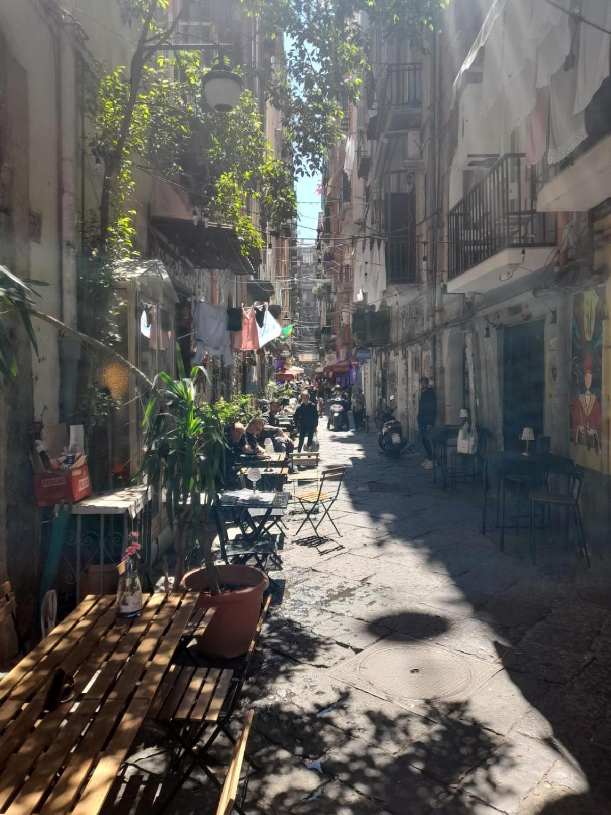 La Conchiglia Napoli Appartement Buitenkant foto